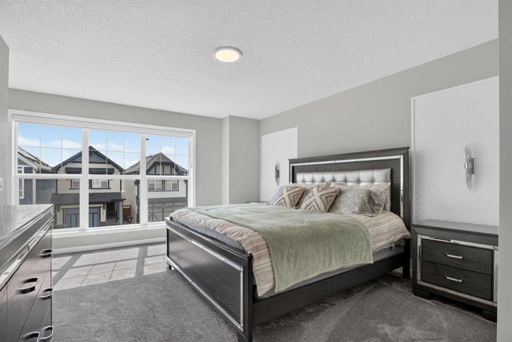 244 Masters Row Se, Calgary, AB