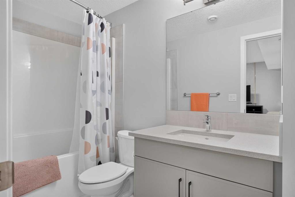 244 Masters Row Se, Calgary, AB