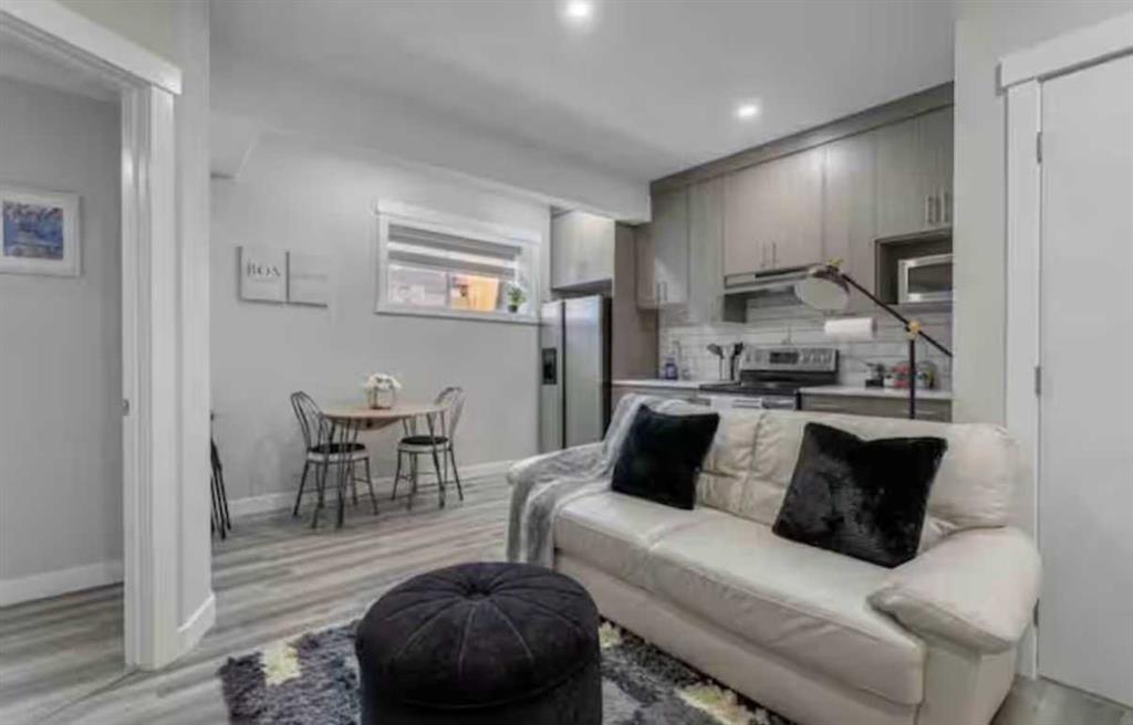 131 Sherview Grove Nw, Calgary, AB