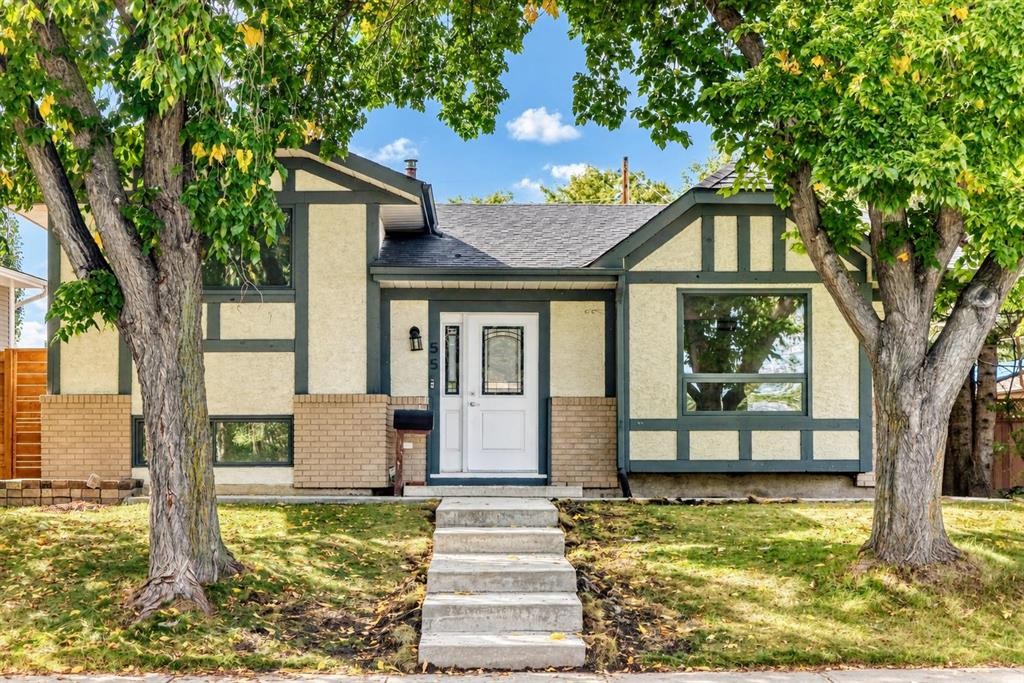 55 Mckinley Way Se, Calgary, AB