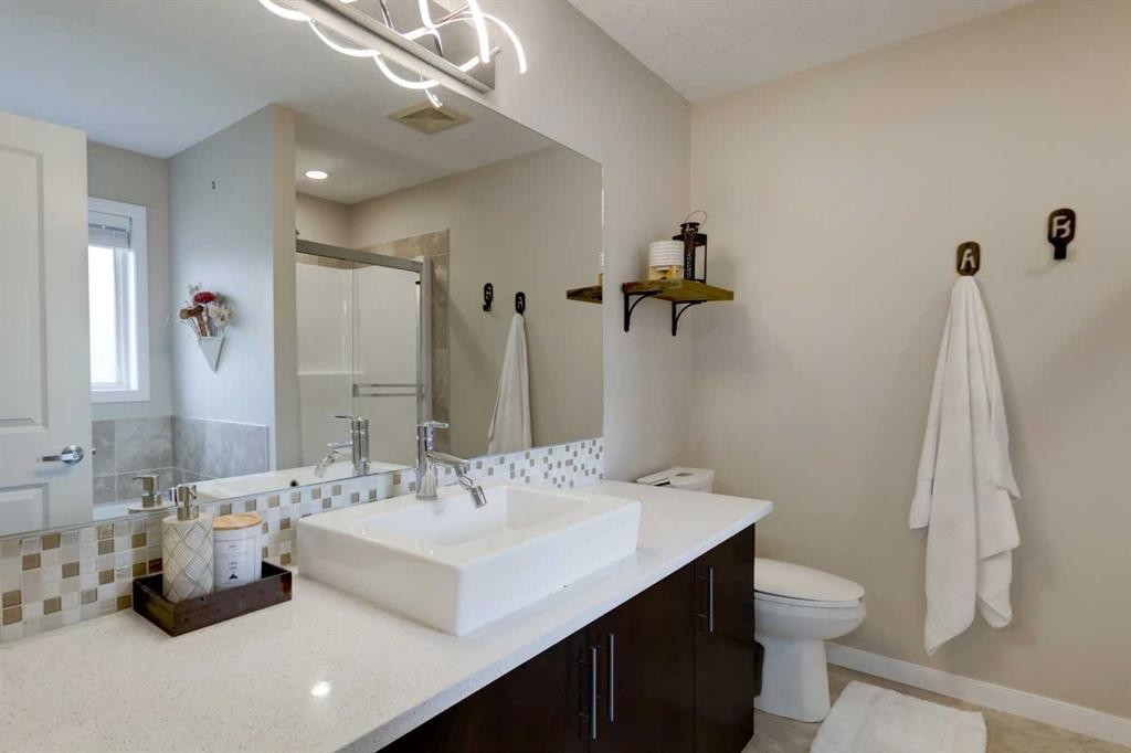 26 Walden Court Se, Calgary, AB