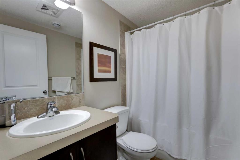 26 Walden Court Se, Calgary, AB