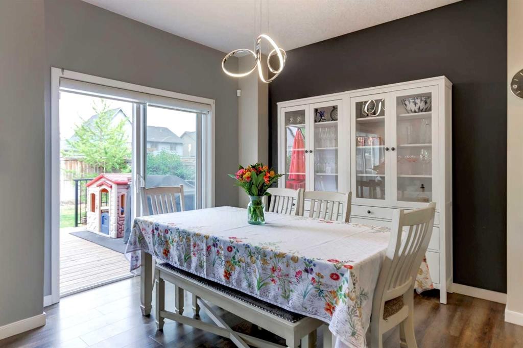 26 Walden Court Se, Calgary, AB