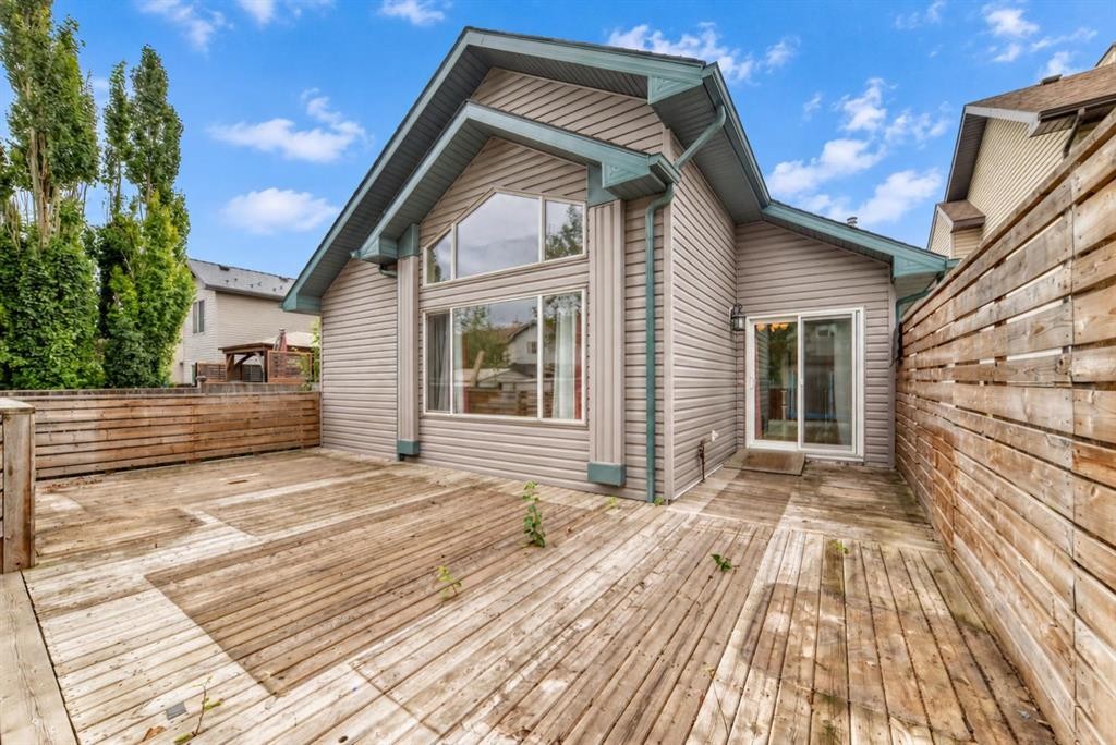 14 Brightondale Park Se, Calgary, AB