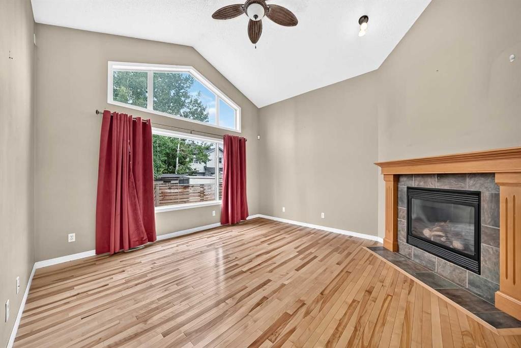 14 Brightondale Park Se, Calgary, AB