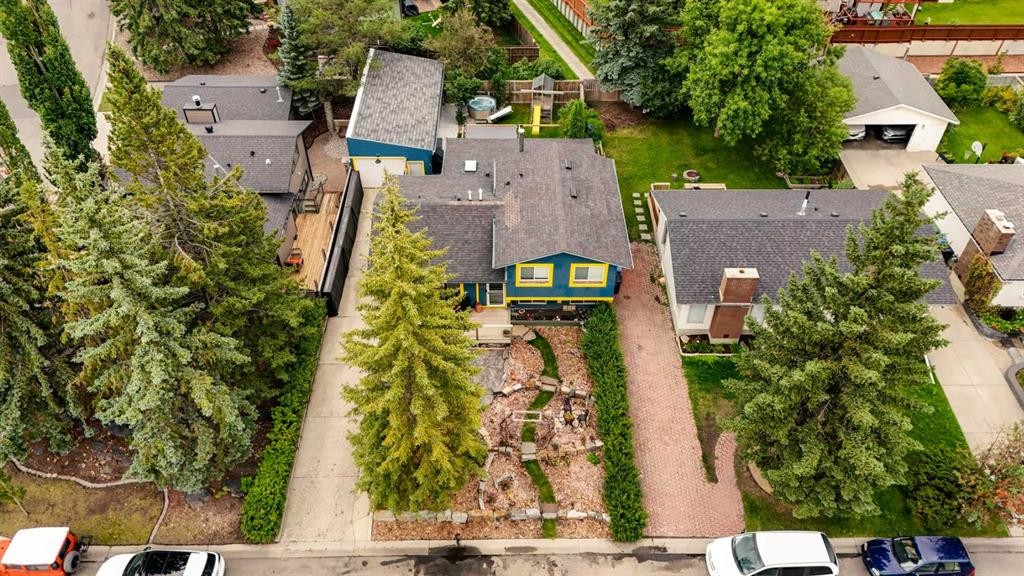 155 Brookgreen Drive Sw, Calgary, AB