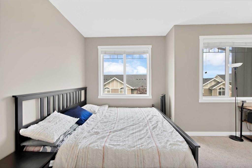 563 Evanston Manor Nw, Calgary, AB