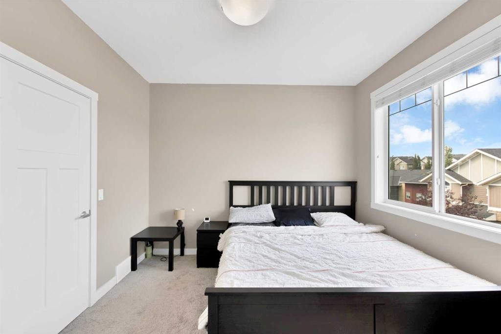 563 Evanston Manor Nw, Calgary, AB
