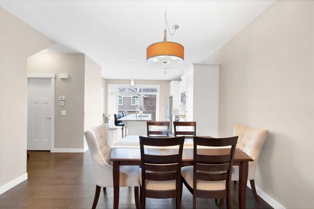 563 Evanston Manor Nw, Calgary, AB