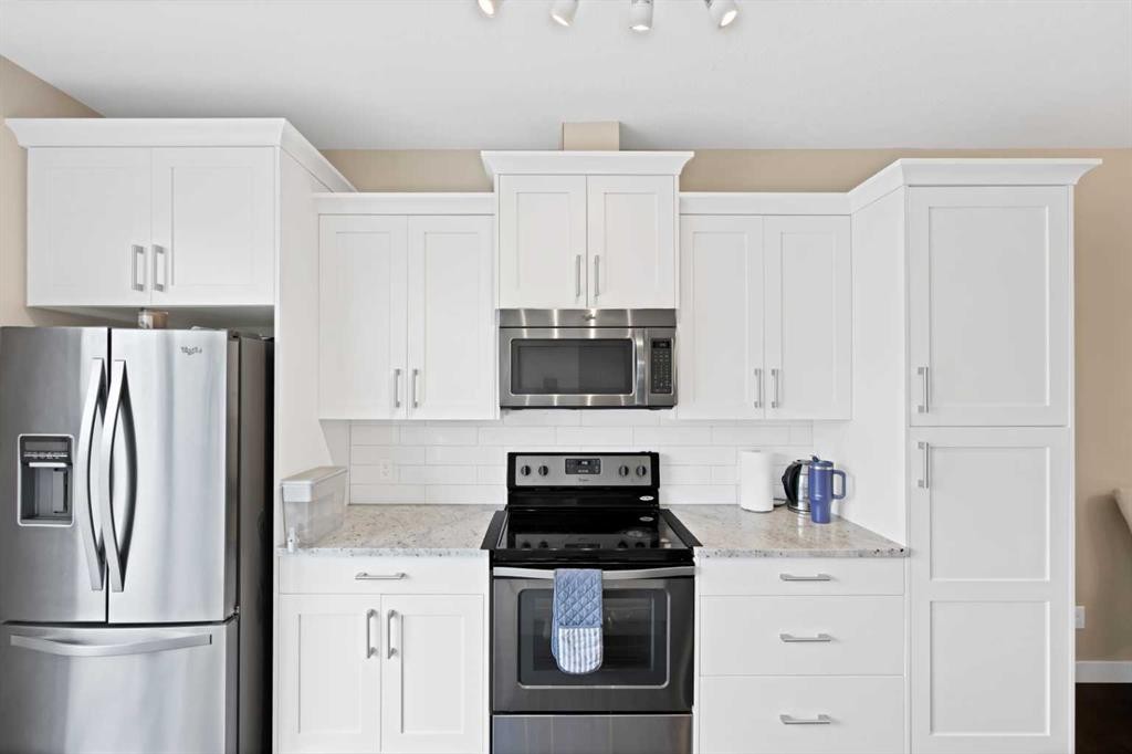 563 Evanston Manor Nw, Calgary, AB
