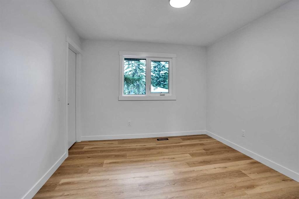 100 Fairview Drive Se, Calgary, AB