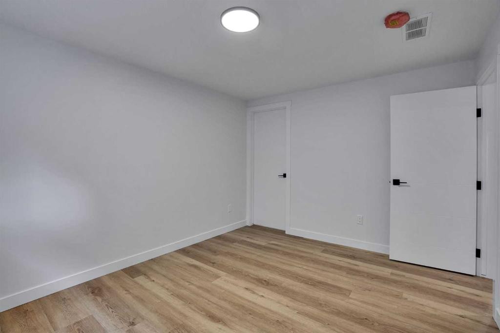 100 Fairview Drive Se, Calgary, AB