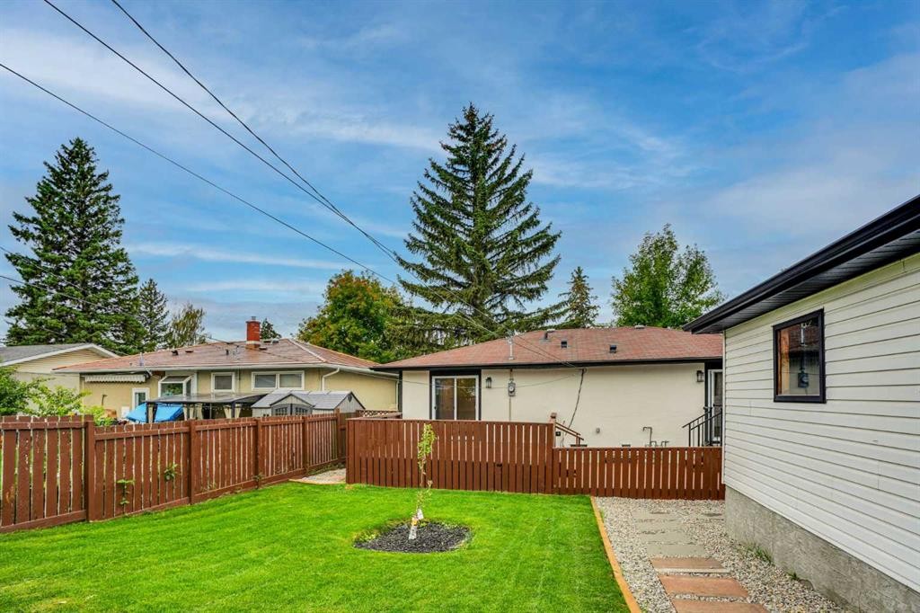 100 Fairview Drive Se, Calgary, AB