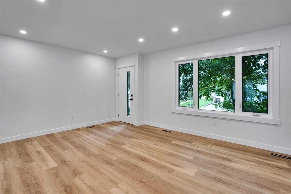 100 Fairview Drive Se, Calgary, AB