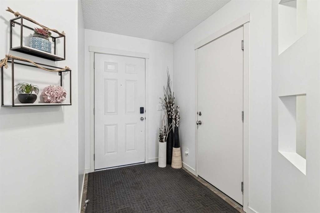 524 Cranston Drive Se, Calgary, AB