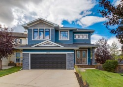 237 Luxstone Green SWAirdrie, AB T4B 3B5
