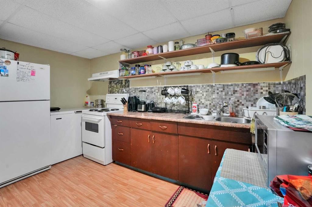534 Prospect Avenue, Acme, AB