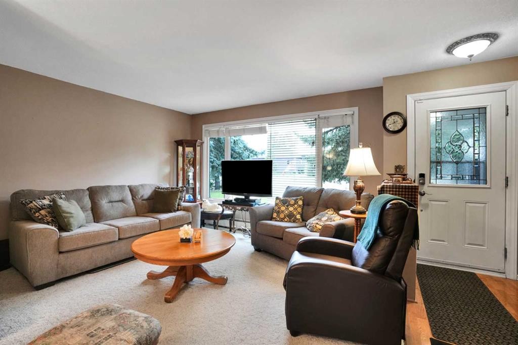 534 Prospect Avenue, Acme, AB