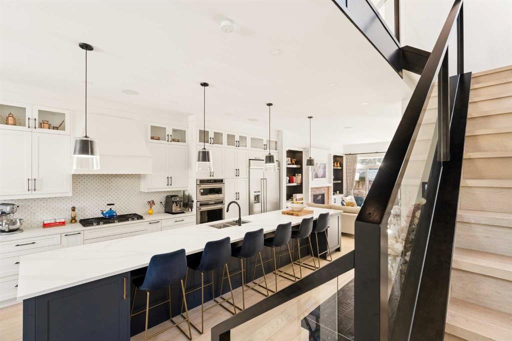 2023 31 Avenue Sw, Calgary, AB
