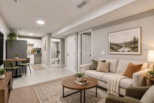 7198 Laguna Way Ne, Calgary, AB 