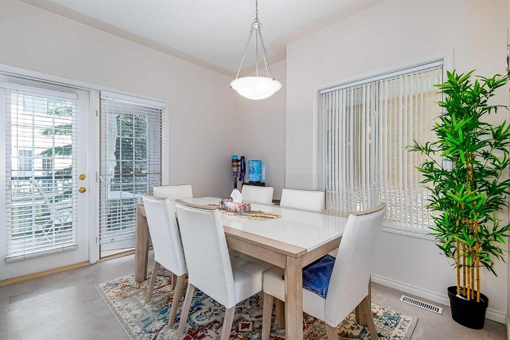 81 Sierra Morena Landing Sw, Calgary, AB