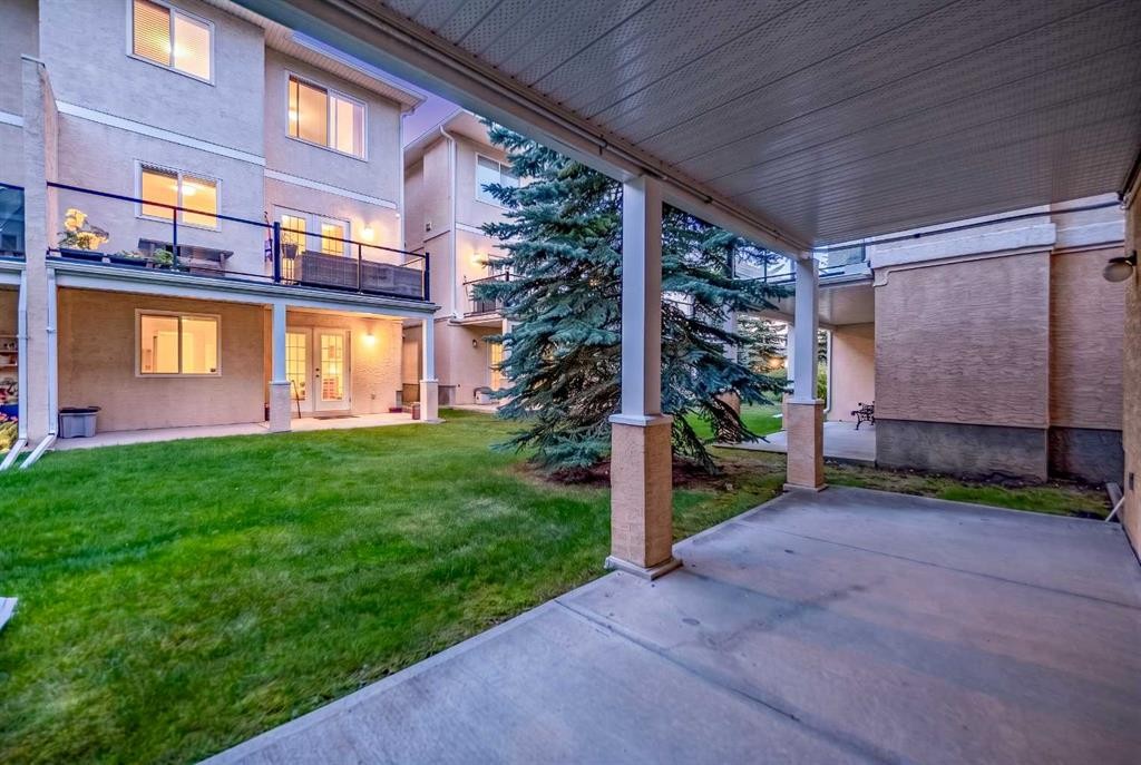 81 Sierra Morena Landing Sw, Calgary, AB