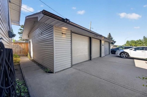 4604 29 Avenue Nw, Calgary, AB 