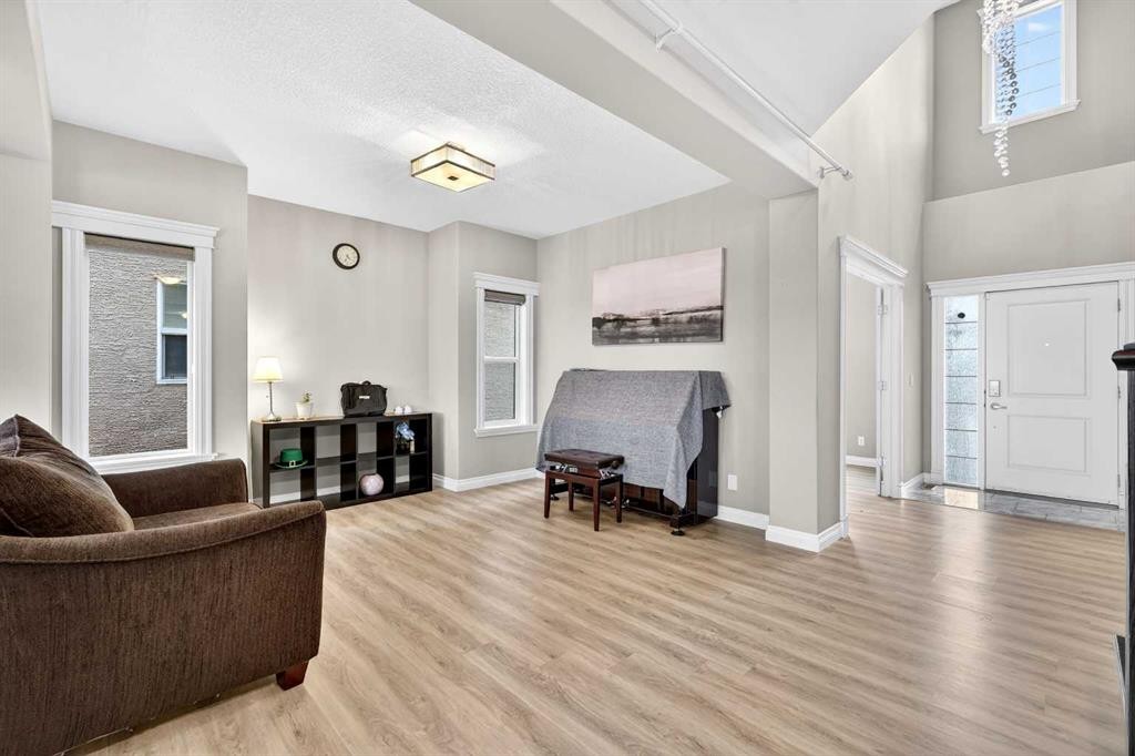 149 Marquis View Se, Calgary, AB