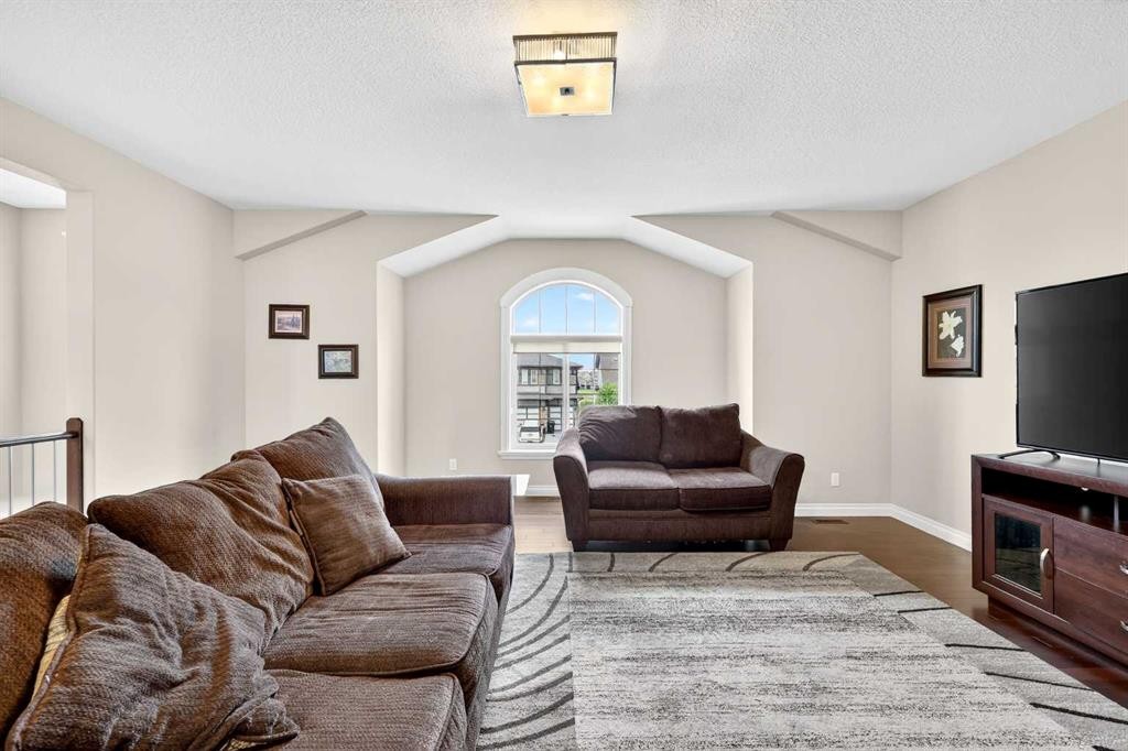 149 Marquis View Se, Calgary, AB