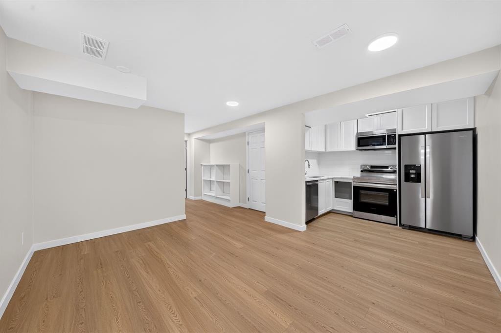 3621 28A Avenue Se, Calgary, AB