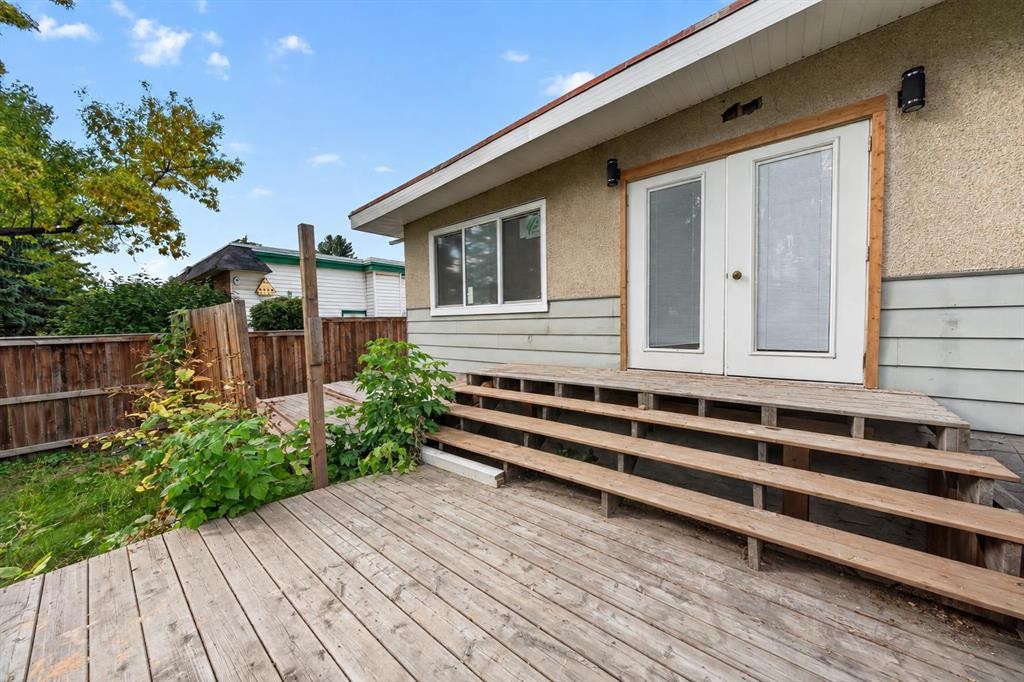 3621 28A Avenue Se, Calgary, AB