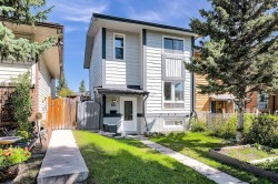 84a Cedarwood Hill SW Calgary, AB T2W 3H5