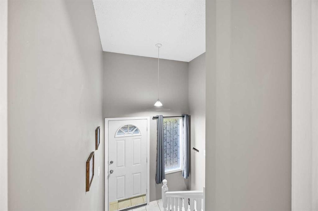 219 26 Avenue Ne, Calgary, AB
