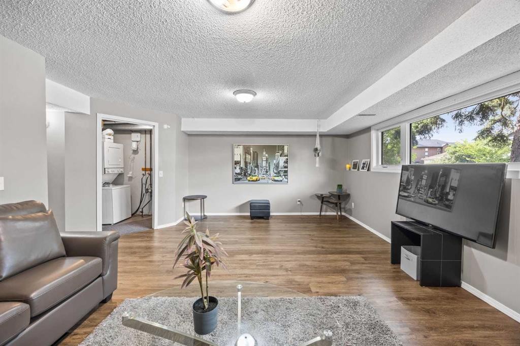 219 26 Avenue Ne, Calgary, AB