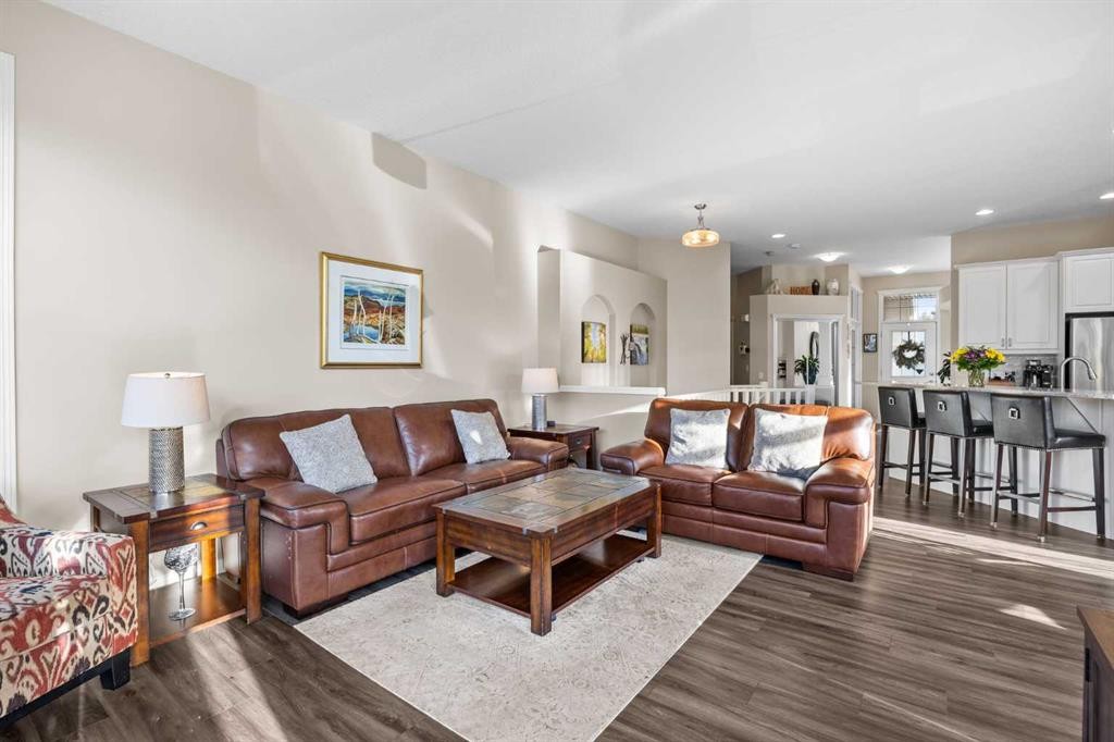16 Royal Oak Heights Nw, Calgary, AB