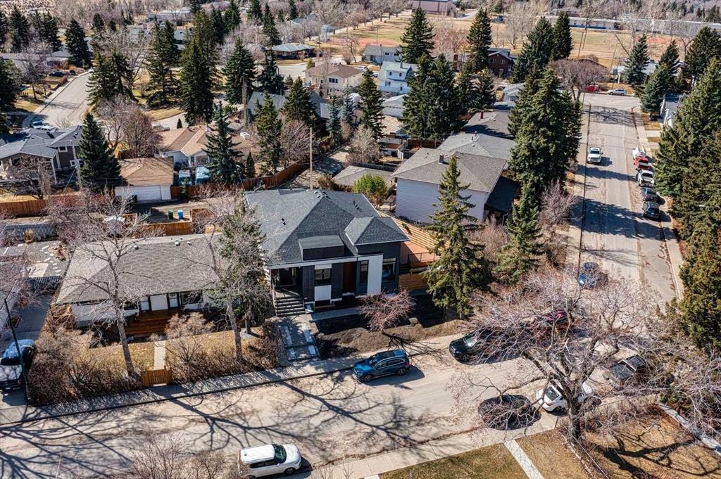 1027 39 Avenue Nw, Calgary, AB