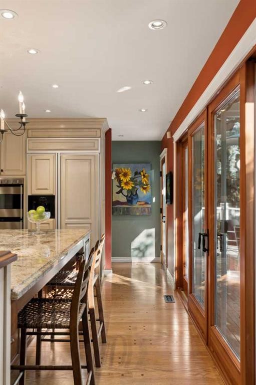 636 Wilderness Drive Se, Calgary, AB