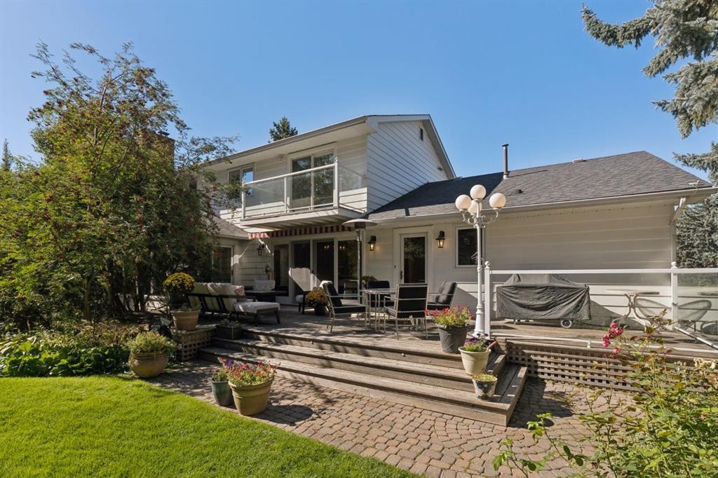 636 Wilderness Drive Se, Calgary, AB
