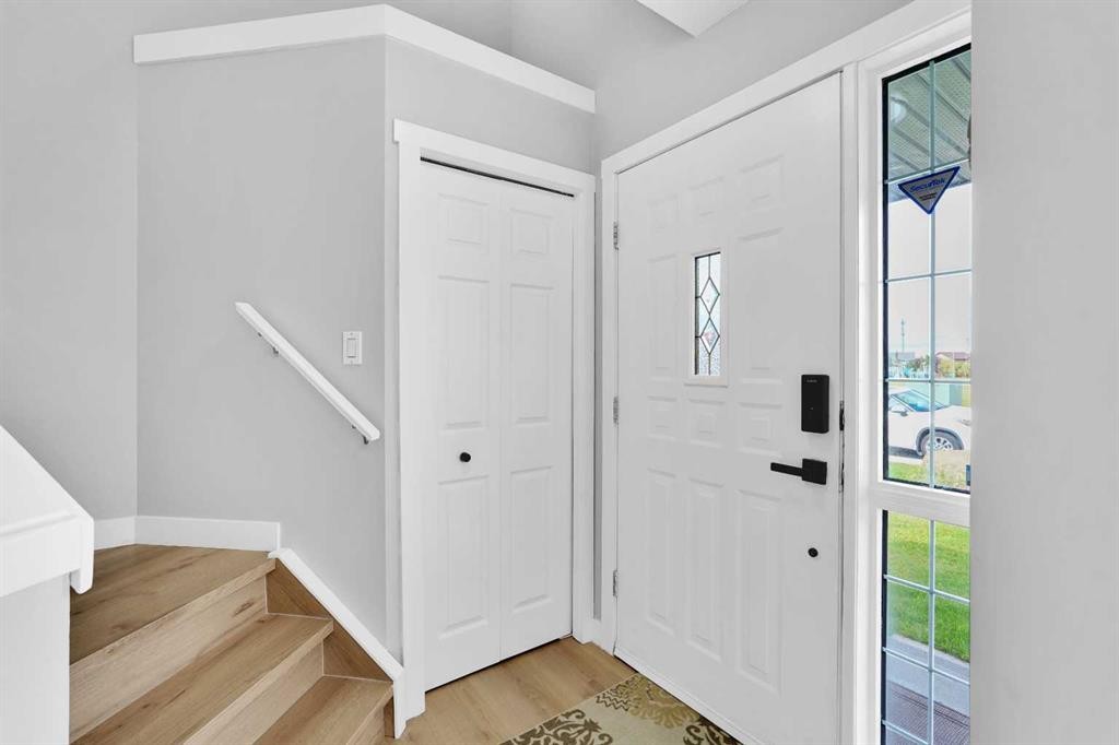 1080 Martindale Boulevard Ne, Calgary, AB