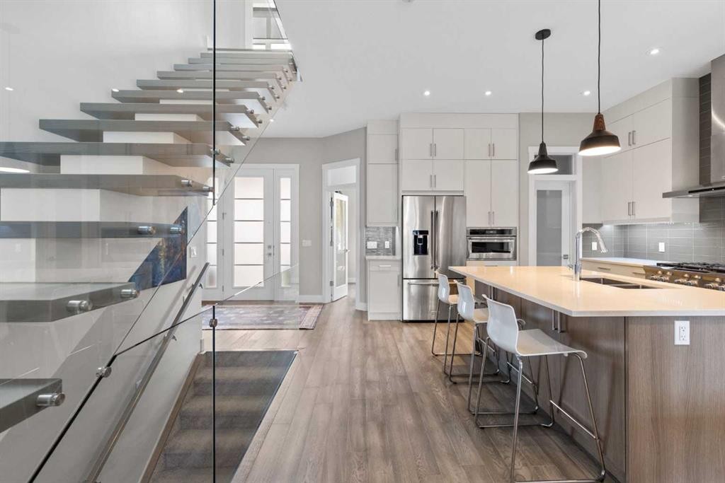 809 20A Avenue Ne, Calgary, AB