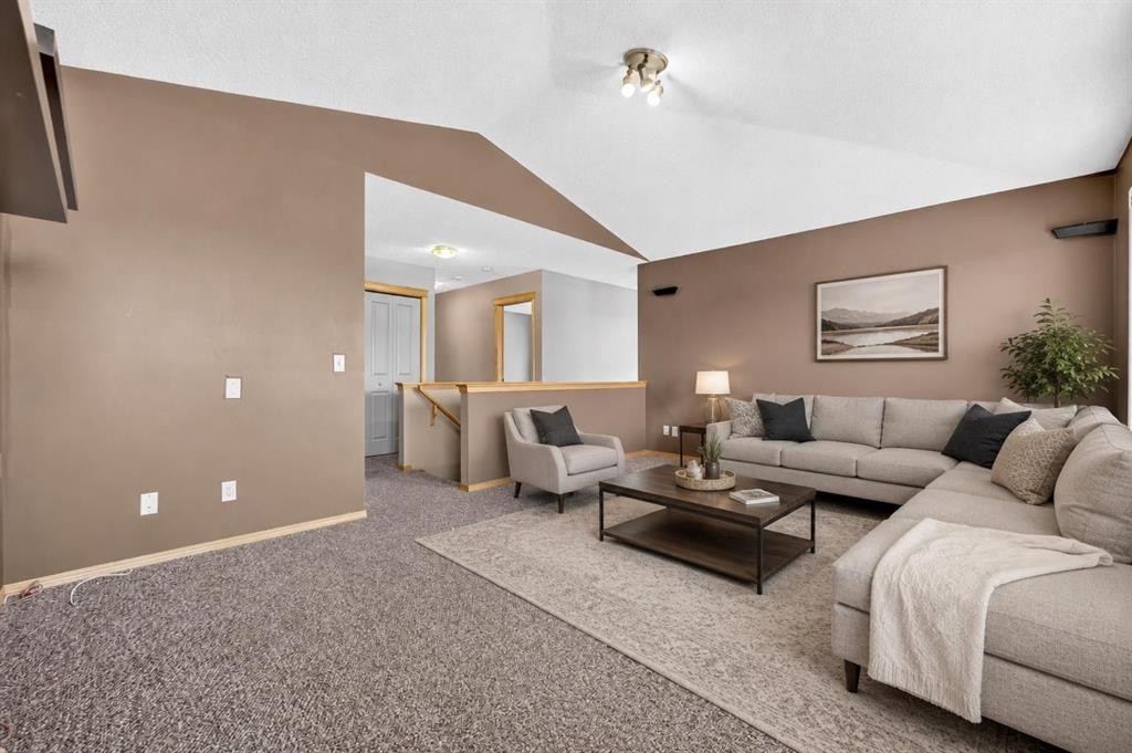 177 Royal Birch Terrace Nw, Calgary, AB