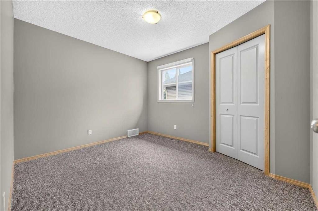 177 Royal Birch Terrace Nw, Calgary, AB