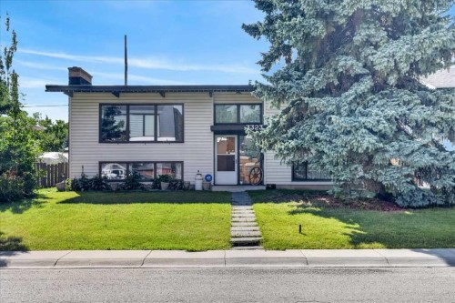 3323 Boulton Road Nw, Calgary, AB 