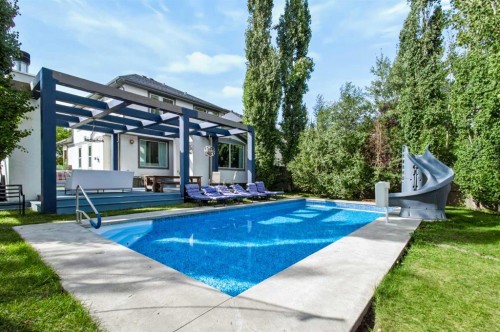4 Cranarch Bay Se, Calgary, AB 