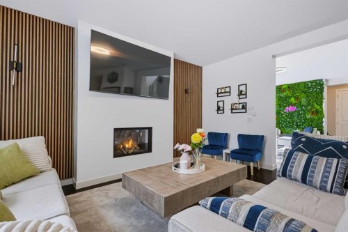 4 Cranarch Bay Se, Calgary, AB 