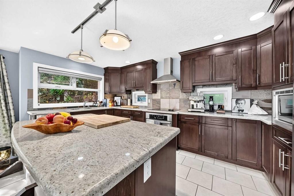 2919 17 Street Sw, Calgary, AB