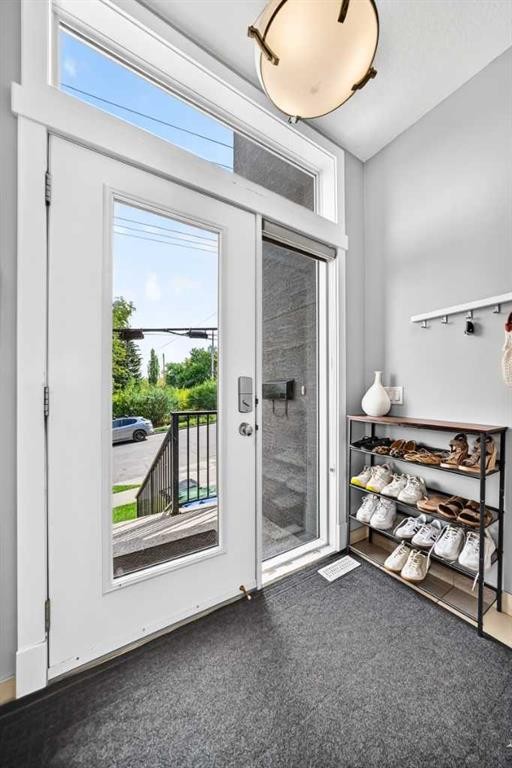2919 17 Street Sw, Calgary, AB