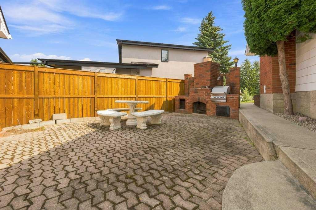 1032 Cannock Place Sw, Calgary, AB