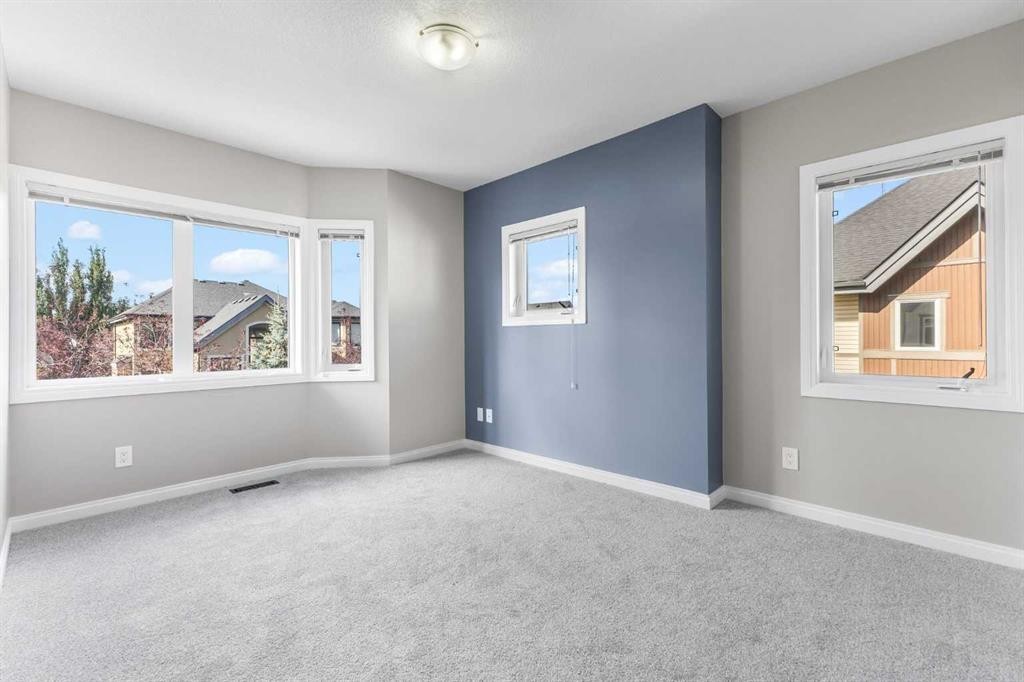 1010 Wentworth Villas Sw, Calgary, AB