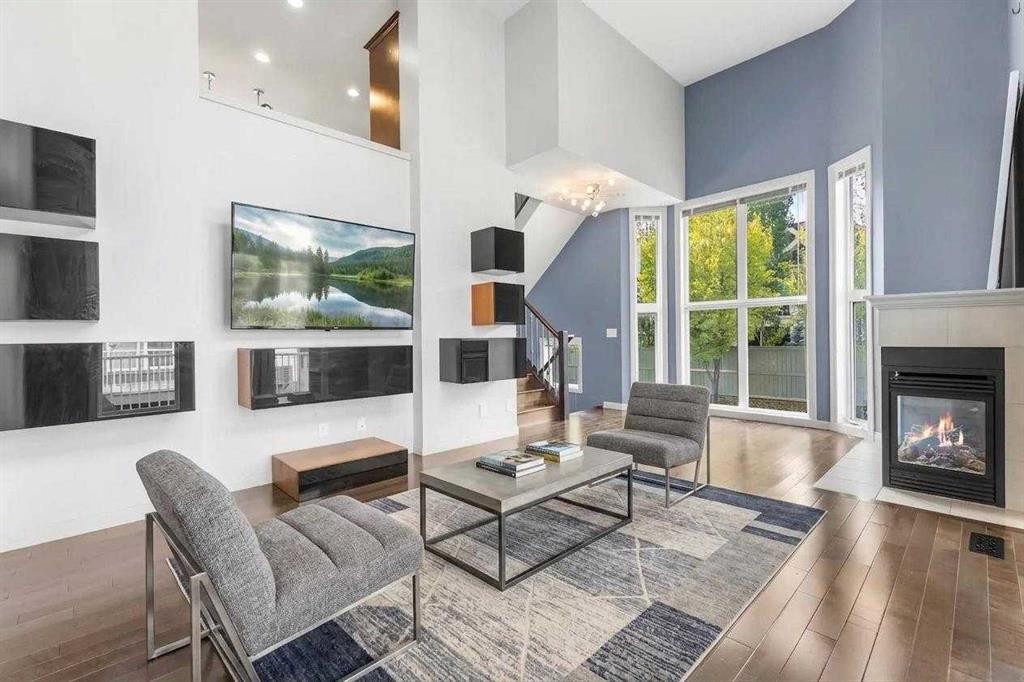 1010 Wentworth Villas Sw, Calgary, AB